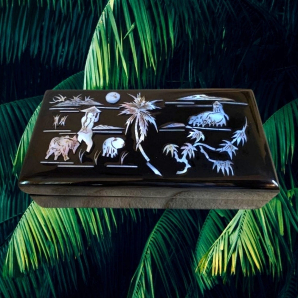 Handmade Lacquered Wooden Trinket Jewelry‎ Box Mother of Pearl Inlay With Mirror